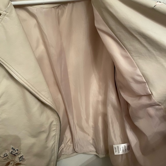 ✨HOST PICK✨Cleo medium floral jacket size medium vintage (with some discolour) - Picture 14 of 15